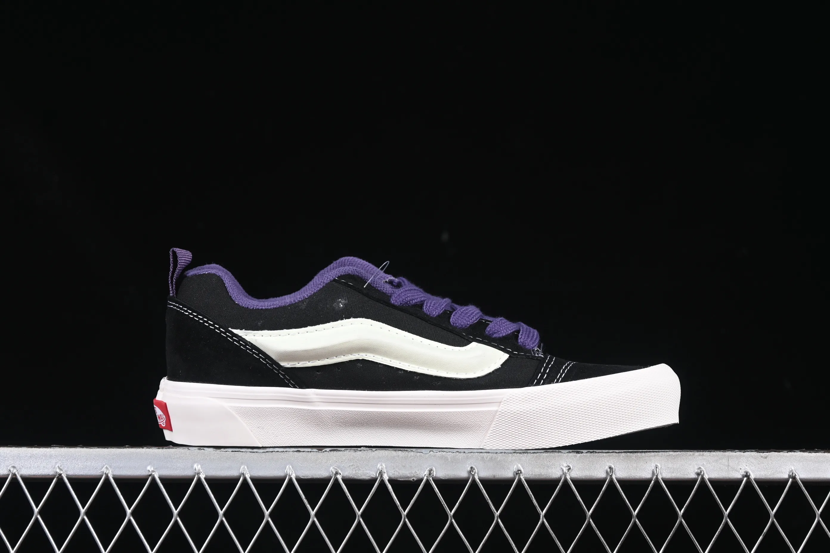 All categories Vans Vans series Vans Low Vans low-top Vans Knu Skool Vans low-top retro casual fat bread shoes VN000D6CB5P